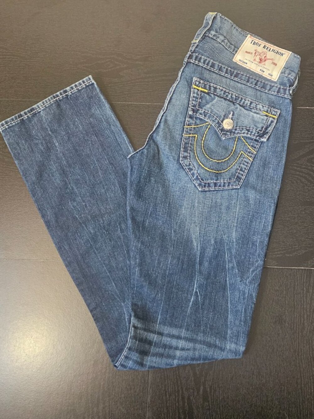 True Religion - Picture 3 of 3